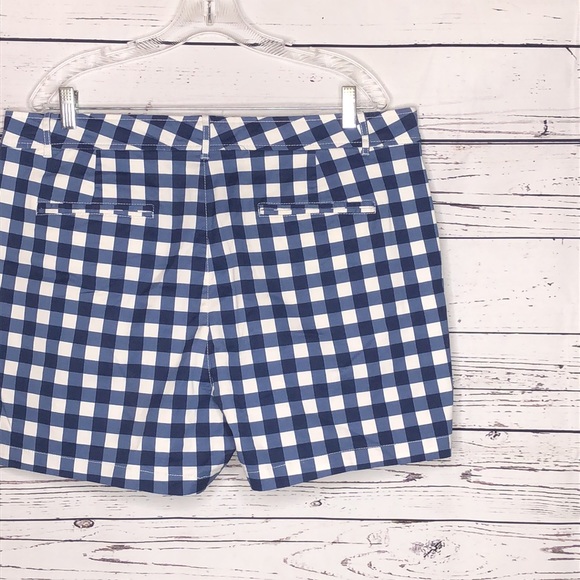 New York & Company NWT Size 18 Blues & White Gingham Plaid Shorts - Picture 4 of 5
